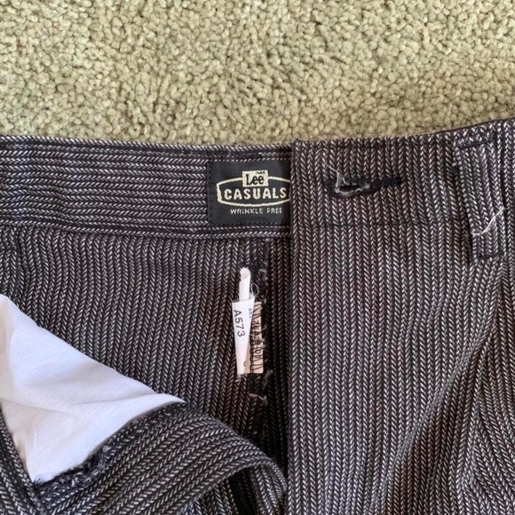 Lee Casual Pants - Picture 2 of 2